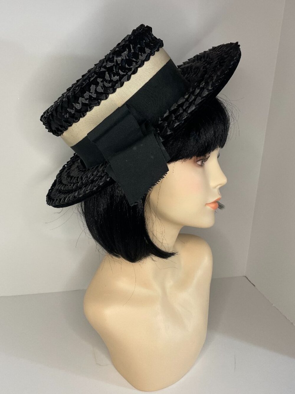 Vintage Black Raffia Cellophane Straw Hat